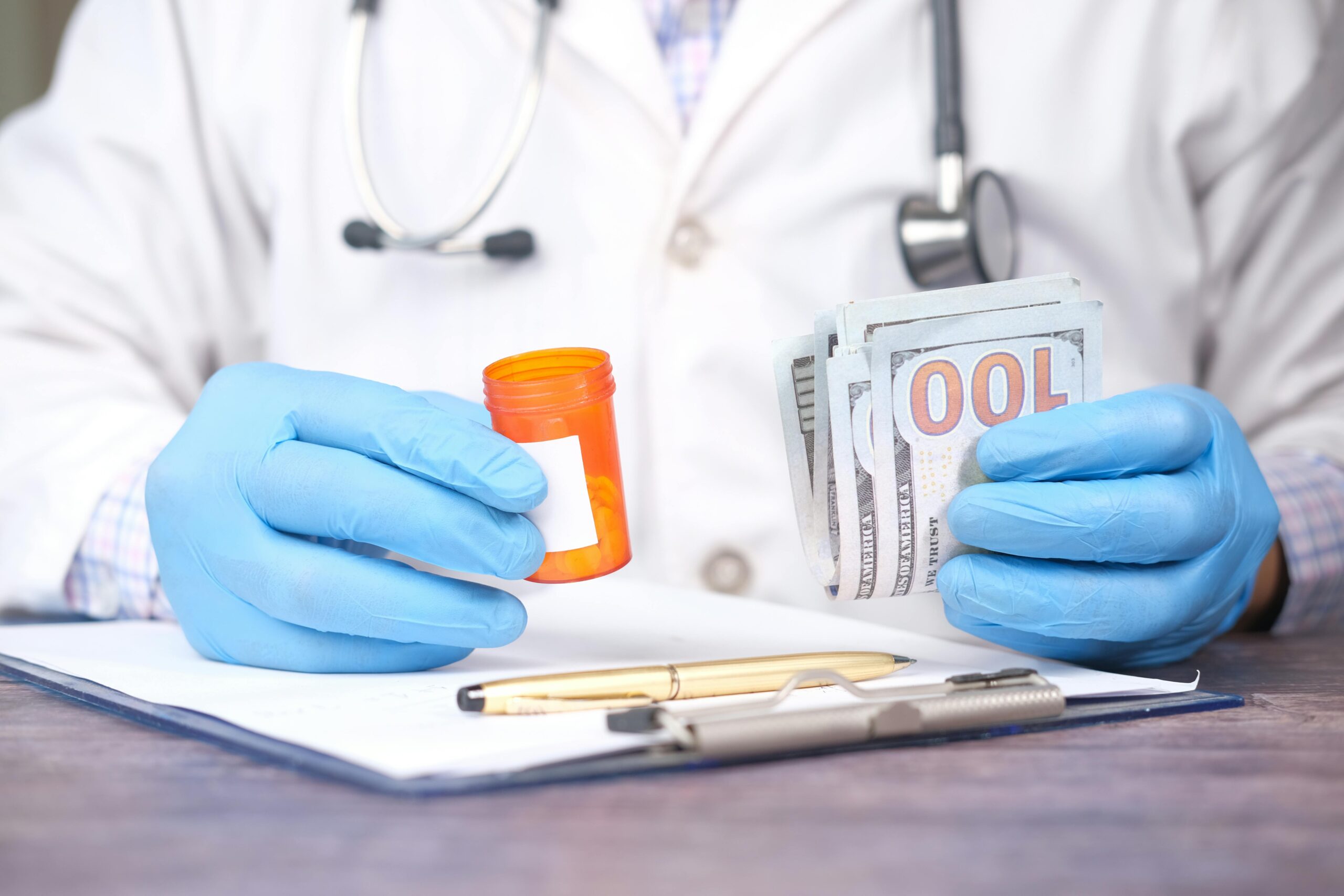 “Health Insurance vs Medical Savings Accounts: What’s Better for You?